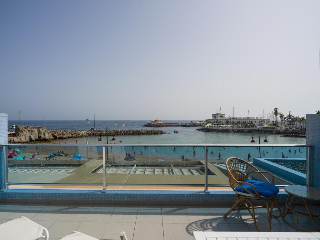 Blue Horizon Mogan 4