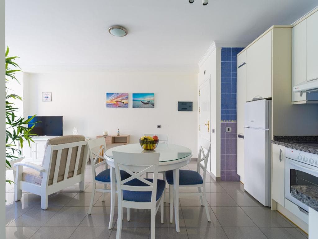 View Valley Mogan Beach 2